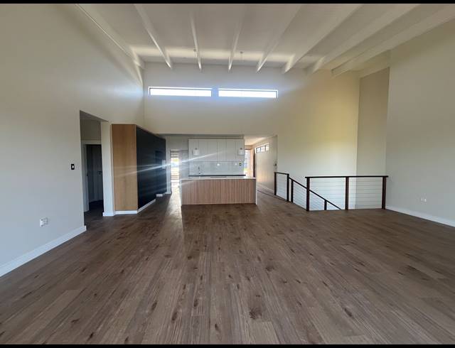 3 BEDROOM TOWNHOUSE FOR SALE IN SALT ROCK
